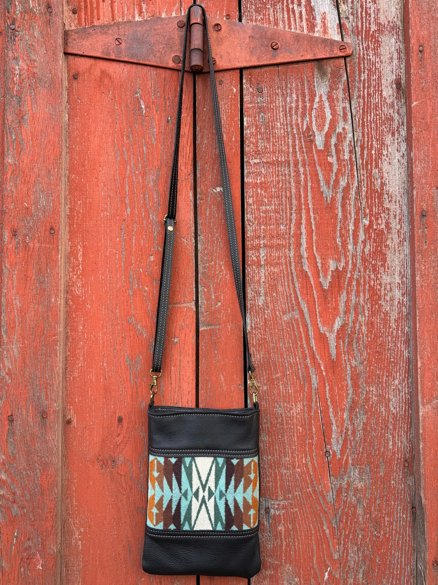 Rodeo Crossbody #1602R