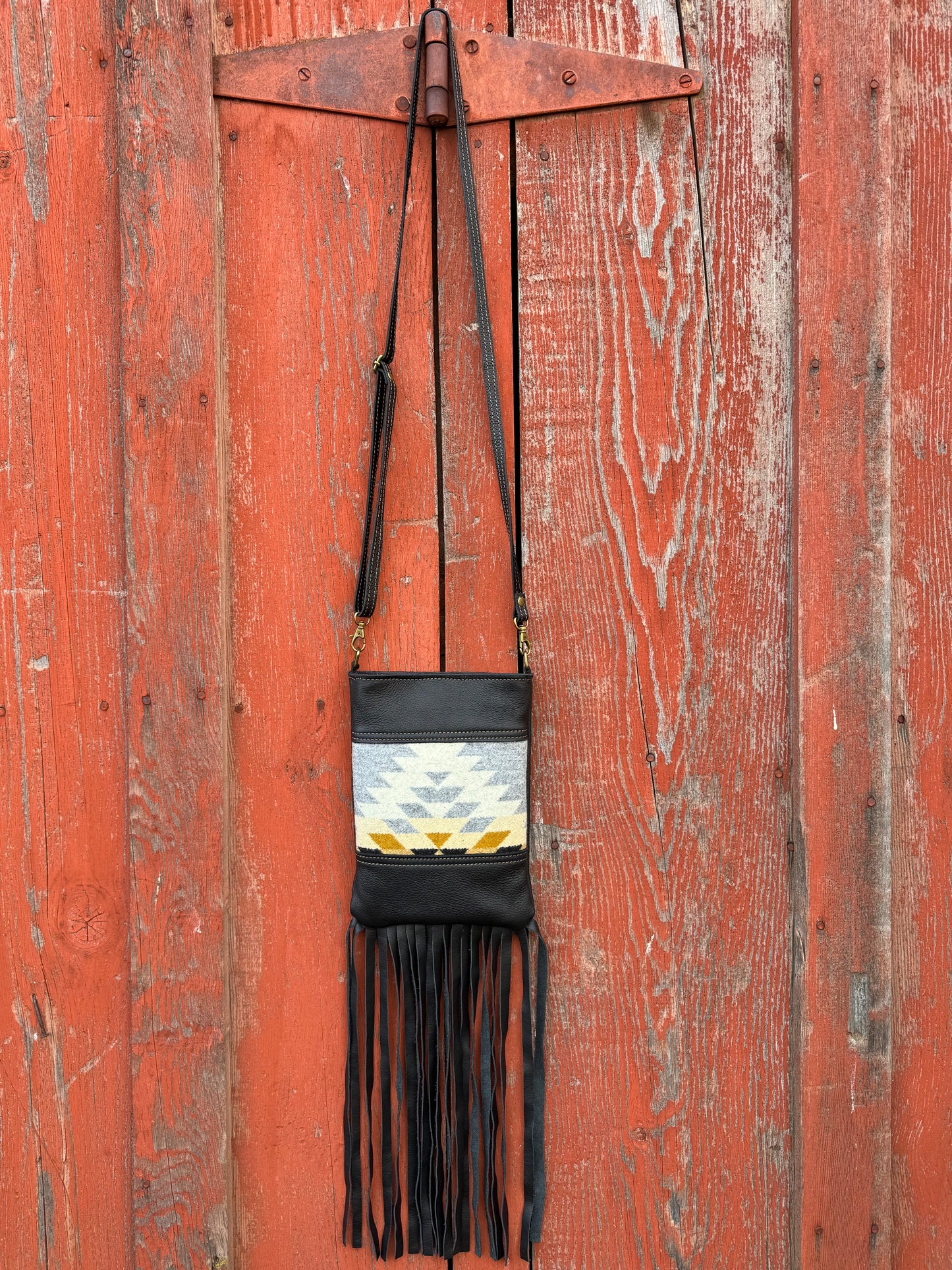 Rodeo Crossbody #1627R