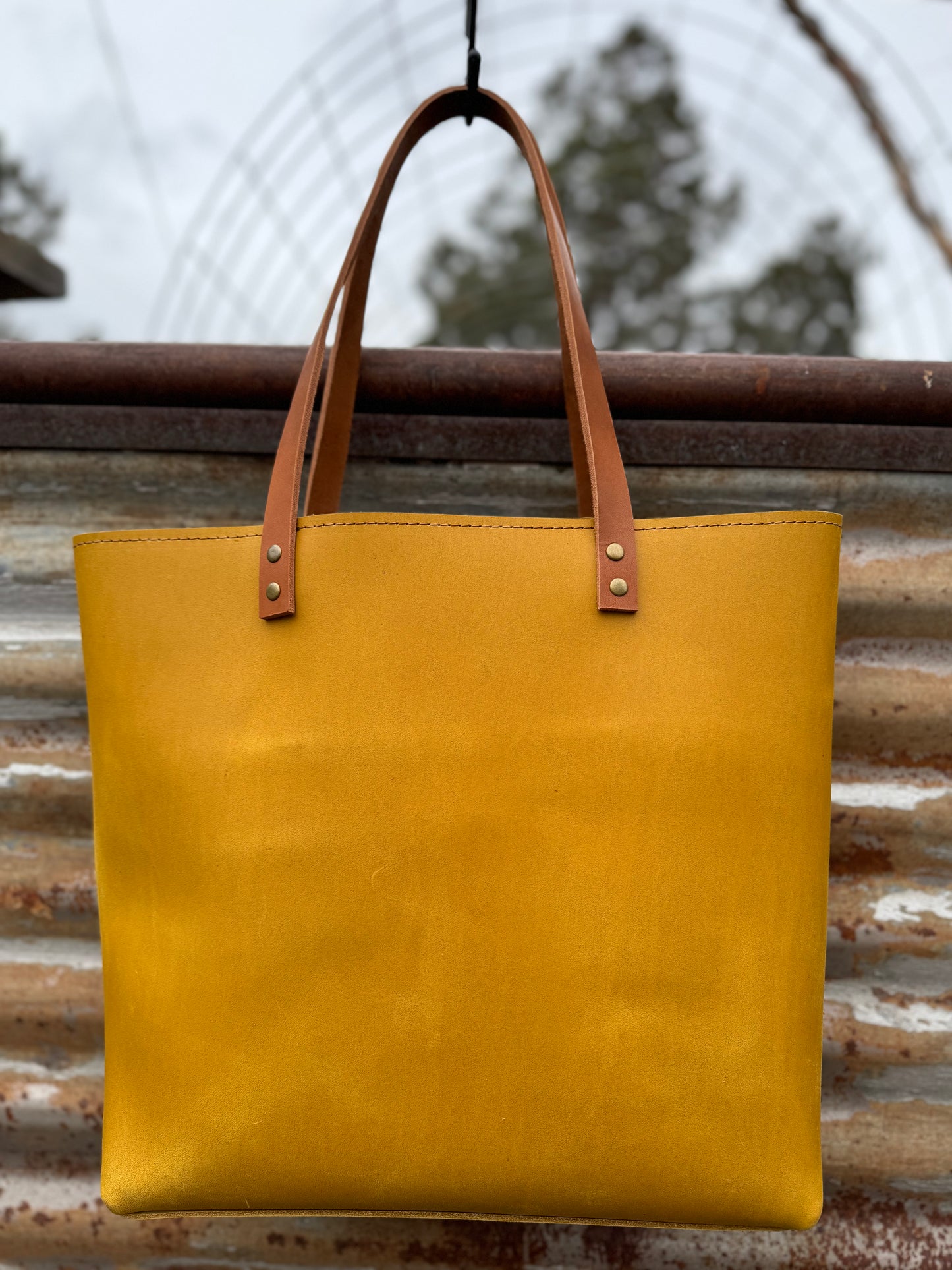 Lila Leather Tote #323LB